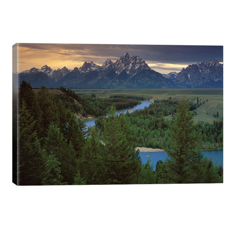 Teton Range At Snake River Overlook, Grand Teton National Park, Wyoming // Tim Fitzharris