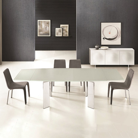 REAGAN // Dining Table // White