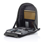 Bobby Hero Regular (Black)