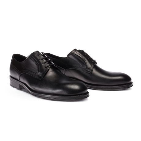 Rick Shoe // Black (Euro: 38)