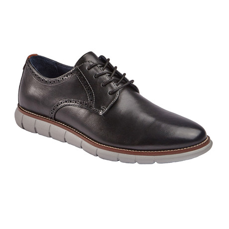 Milson Plain Toe Shoe // Black (US: 7)