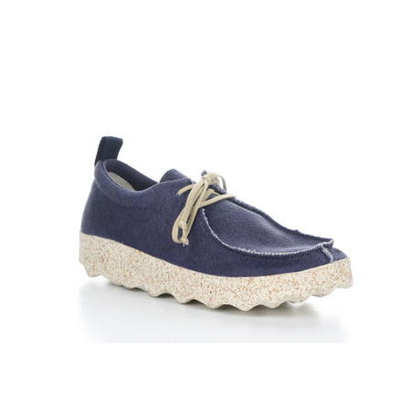 Chat Men's Shoe // Navy + White (40)