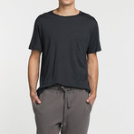 Crew Neck Pocket T-Shirt // Charcoal (M)