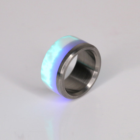 Lightning Lume Ring // Purple (7)