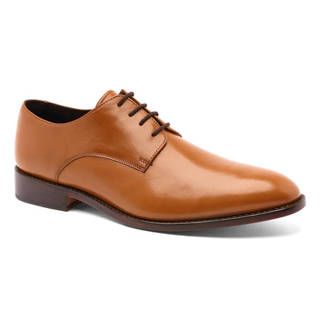 Truman Derby // Tan (US: 7)