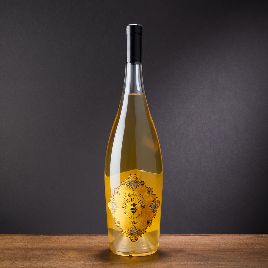 Bee D'Vine Divine Honey Wines Touch of Modern