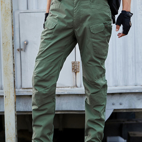 Crestone Trousers // Army Green (XS)