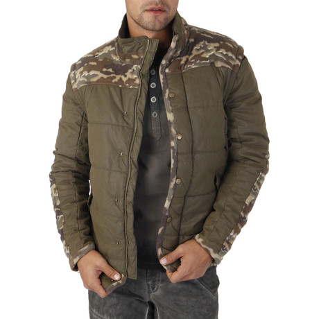 Camo Accent Convertible Vest Jacket // Brown (S)