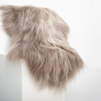 Icelandic Sheepskin // Dyed Taupe (43-47"L x 27-32"W)