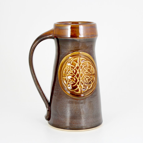 Celtic Knot Tankard // 32 oz // Metallic Brown