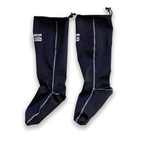 Waterproof Thin Socks // Black (Small / Medium)