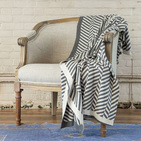 Anders // Knit Throw