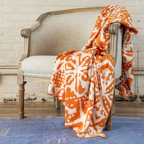 Arllow // Knit Throw // Orange