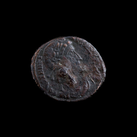 Authentic Roman Coin // Emperor Constantine the Great (306-337 CE) // V5