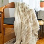 Reversible Cableknit Throw