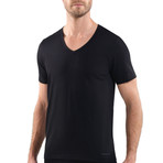 V-Neck T-Shirt // Black (XS)