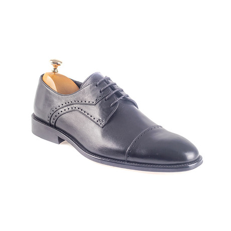 Mitchell Dress Shoe // Black (Euro: 38)