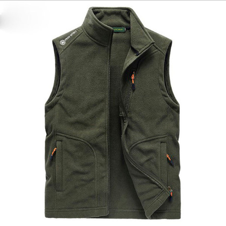 Free Spirt Zip Vest // Army Green (S)