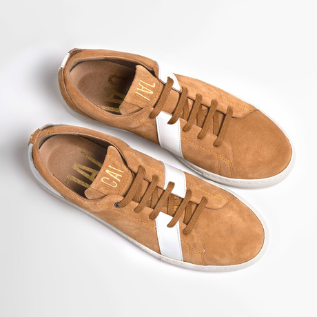 V&M Unisex Sneaker // Sahara Divine (EU Size 35)