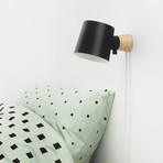 Rise Wall Lamp // Black