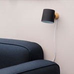 Rise Wall Lamp // Black