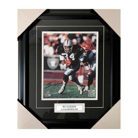 Bo Jackson // Los Angeles Raiders // Autographed Photo Display