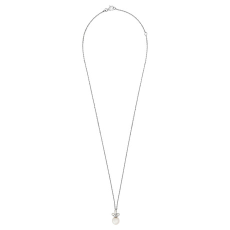 Assael 18k White Gold Diamond + Pearl Necklace // Store Display