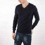 Canyon Pullover // Navy (L)