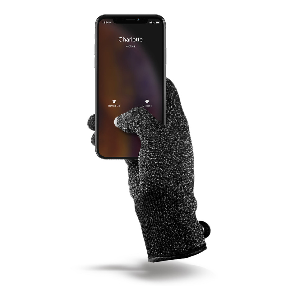Mujjo Touchscreen Gloves + Tech Gear Touch of Modern
