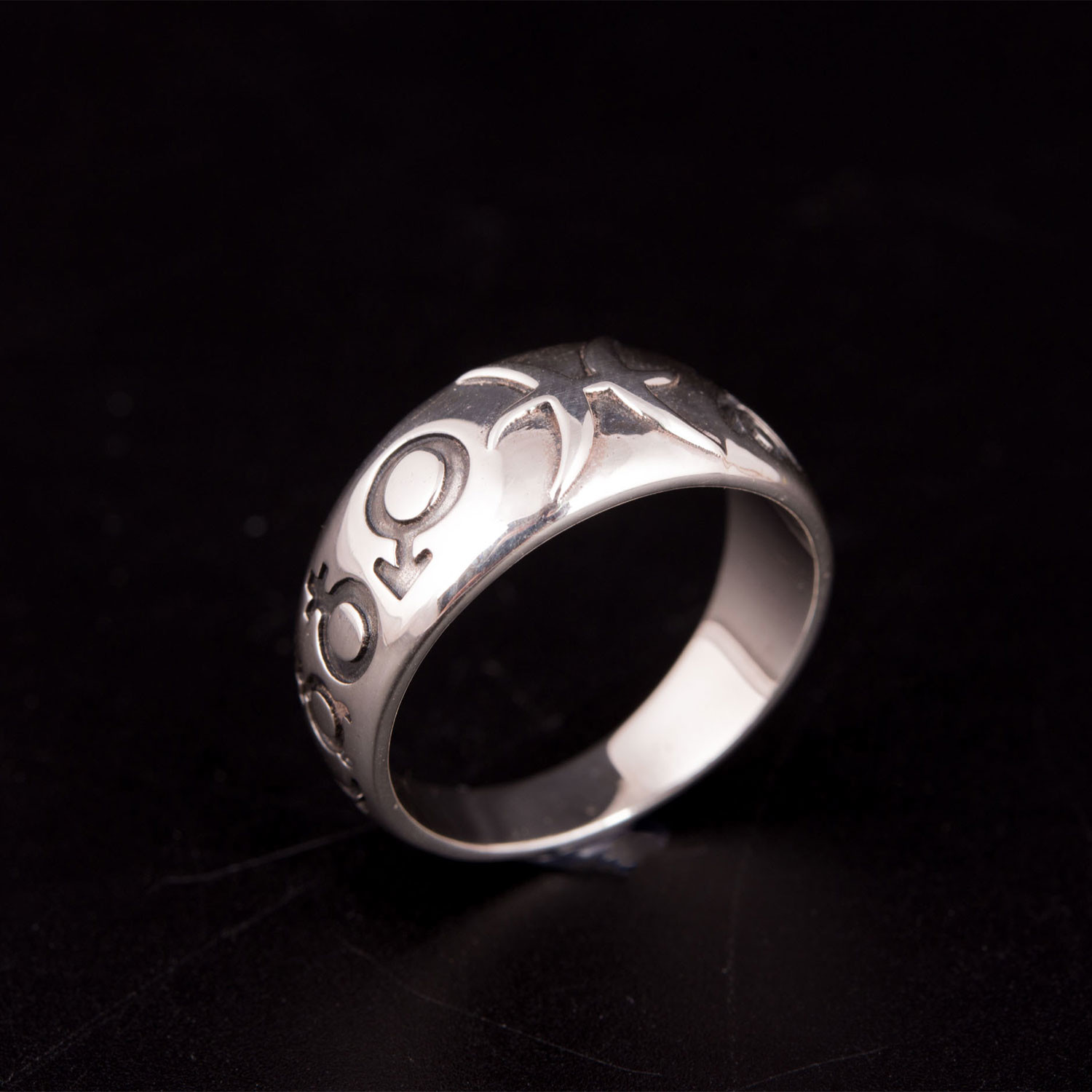 Pisces Ring (10) - Viking Workshop - Touch of Modern