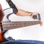 Roadie Bass // Automatic Bass & Guitar Tuner