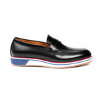 Max // Black (US: 9.5)