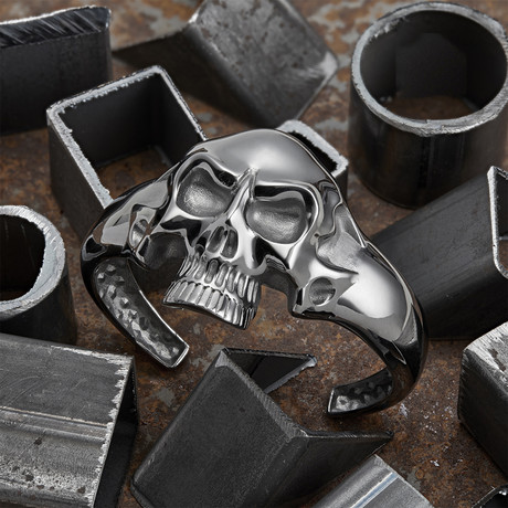 Silver Skull Bracelet V1 // Black + Silver (XS)