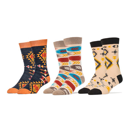 Dark Straggler Socks // Pack of 3