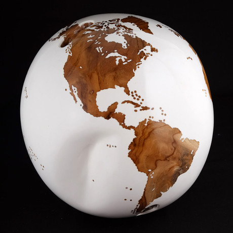 Medium Globe 17 // Classic White Stone + Teak Medium // 9.8"Ø