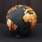 Medium Globe 15 // Classic Black Magnetite + Teak Medium // 9.8"Ø