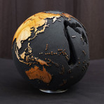 Medium Globe 15 // Classic Black Magnetite + Teak Medium // 9.8"Ø