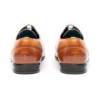 Miles // Tan (UK: 9)