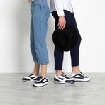 B&C Unisex Sneaker // Divine Shark (EU Size 38)