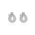 Mikimoto 18k White Gold Diamond + Akoya Pearl Earrings I // Store Display