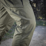 Sacramento Pants // Army Olive (30WX32L)