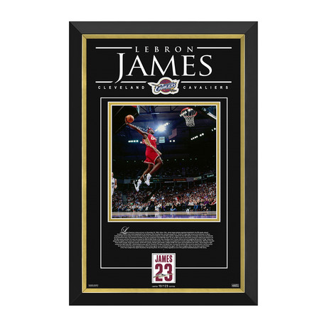 LeBron James // Cleveland Cavaliers // Dunk Photo Limited Edition /123 // Facsimile Signature