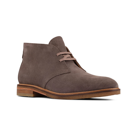 Clarks // Clarkdale DBT // Taupe Suede (US: 7)