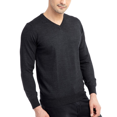 Anthony Sweater // Anthracite (Small)