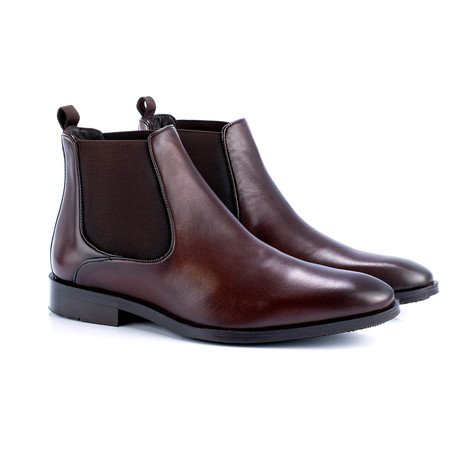 Chelo Chelsea Boots // Brown (Euro: 39)