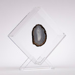 Agate Floating in Acrylic Display // Ver. 1