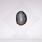 Agate Floating in Acrylic Display // Ver. 1