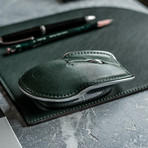 The Pointer Instrument // British Racing Green