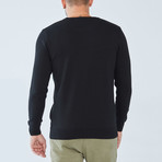 Taylor Knitwear // Black (Small)