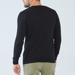 Taylor Knitwear // Black (Small)